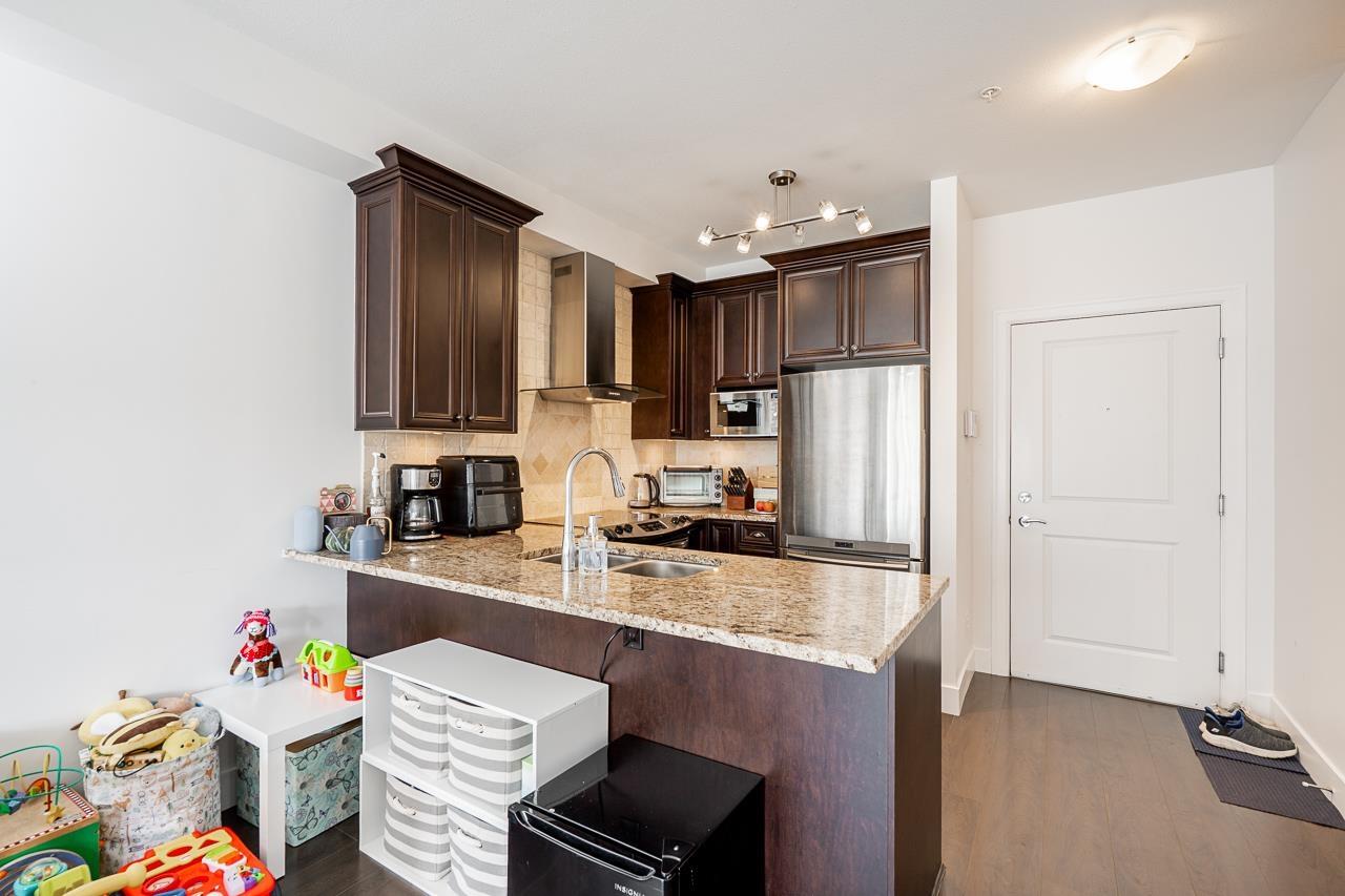 313 6480 195a Street, Surrey, British Columbia  V4N 6P1 - Photo 14 - R3055946