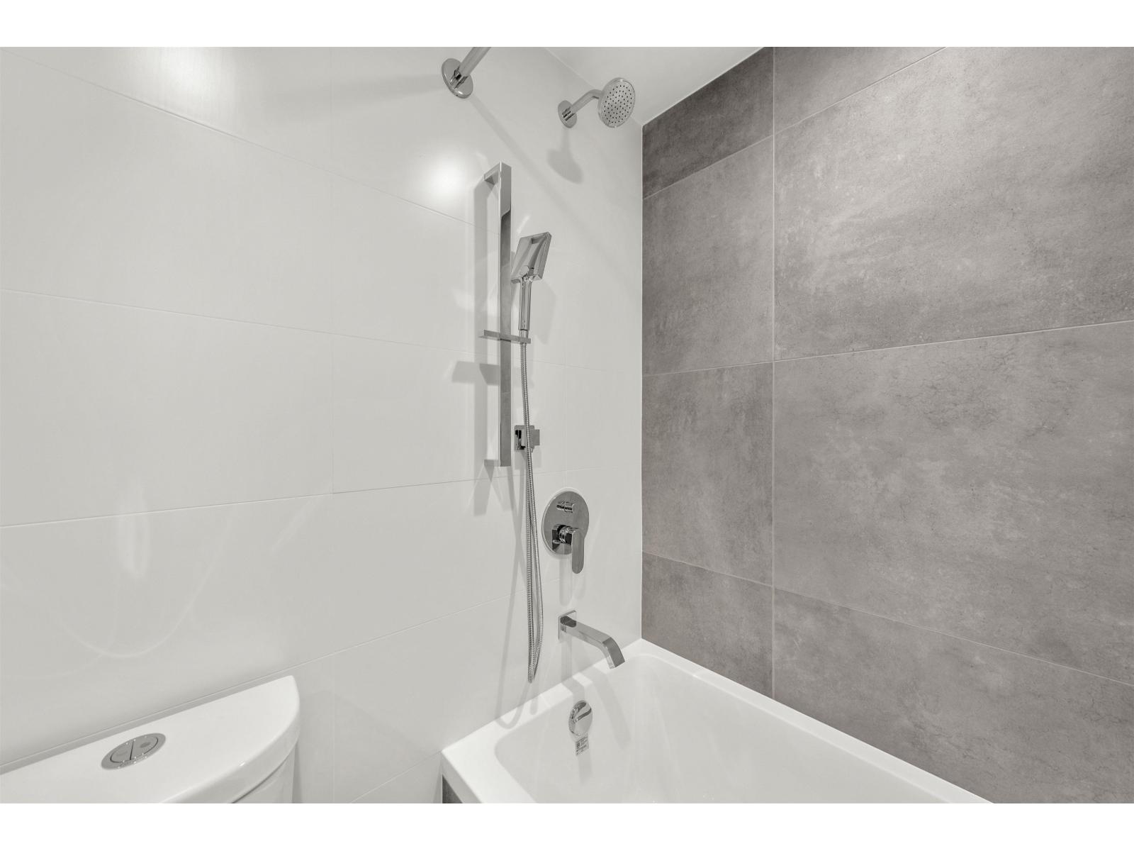 1701 13745 George Junction, Surrey, British Columbia  V3T 4Y3 - Photo 20 - R3043464