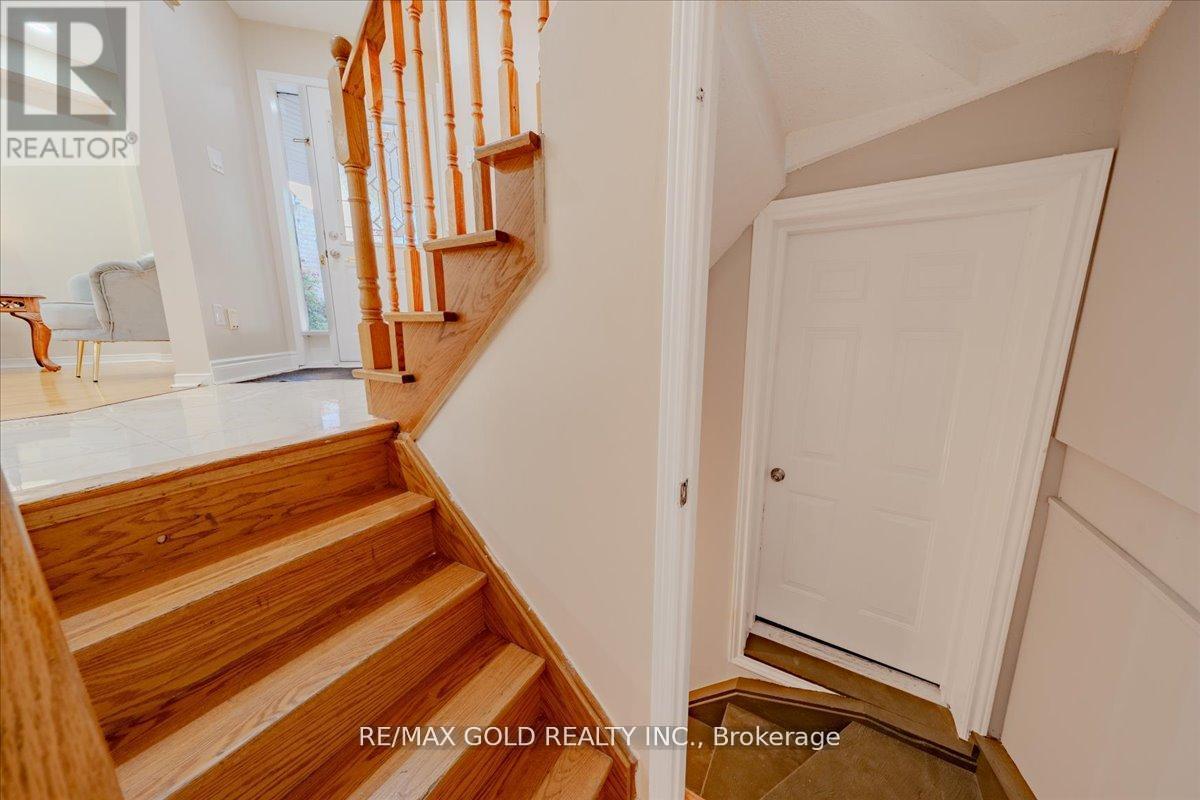 21 Townley Crescent, Brampton, Ontario  L6Z 4S9 - Photo 31 - W12320469