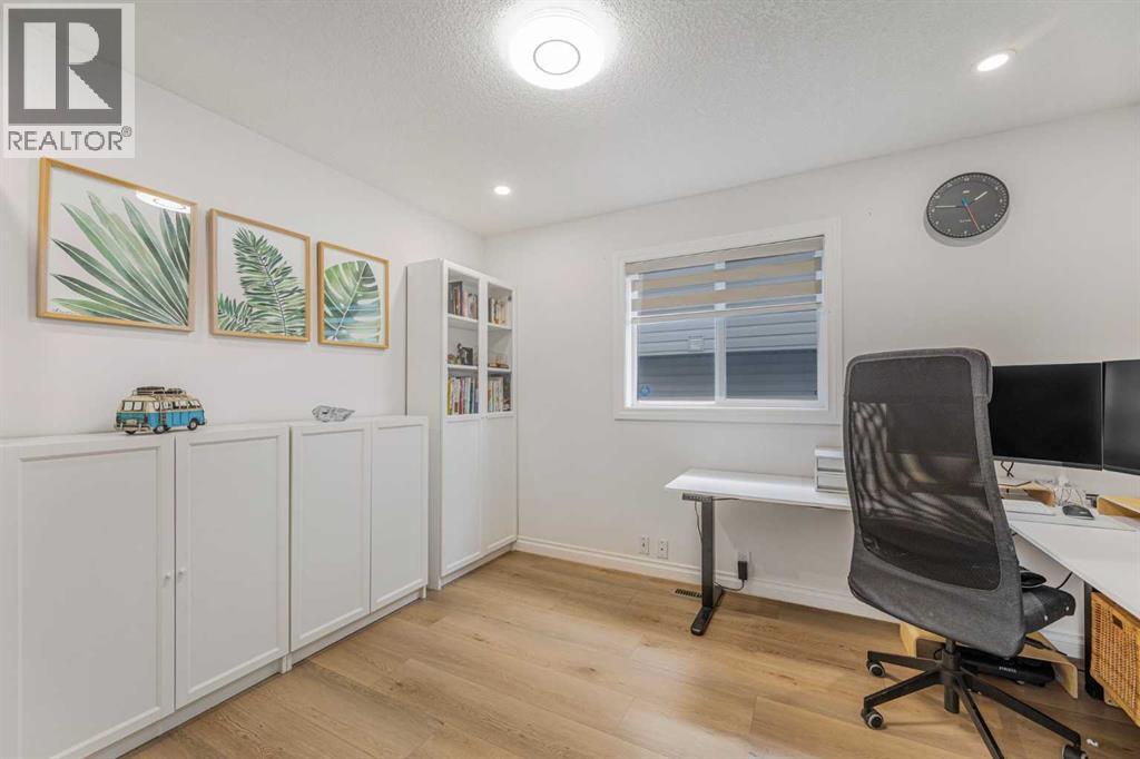 235 Tuscany Ridge View Nw, Calgary, Alberta  T3L 2J2 - Photo 9 - A2260272