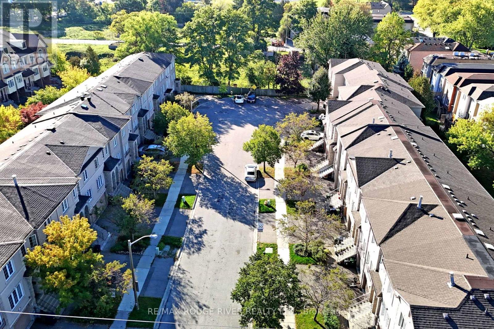 20 Rodeo Court, Toronto, Ontario  M2M 4M3 - Photo 42 - C12448357