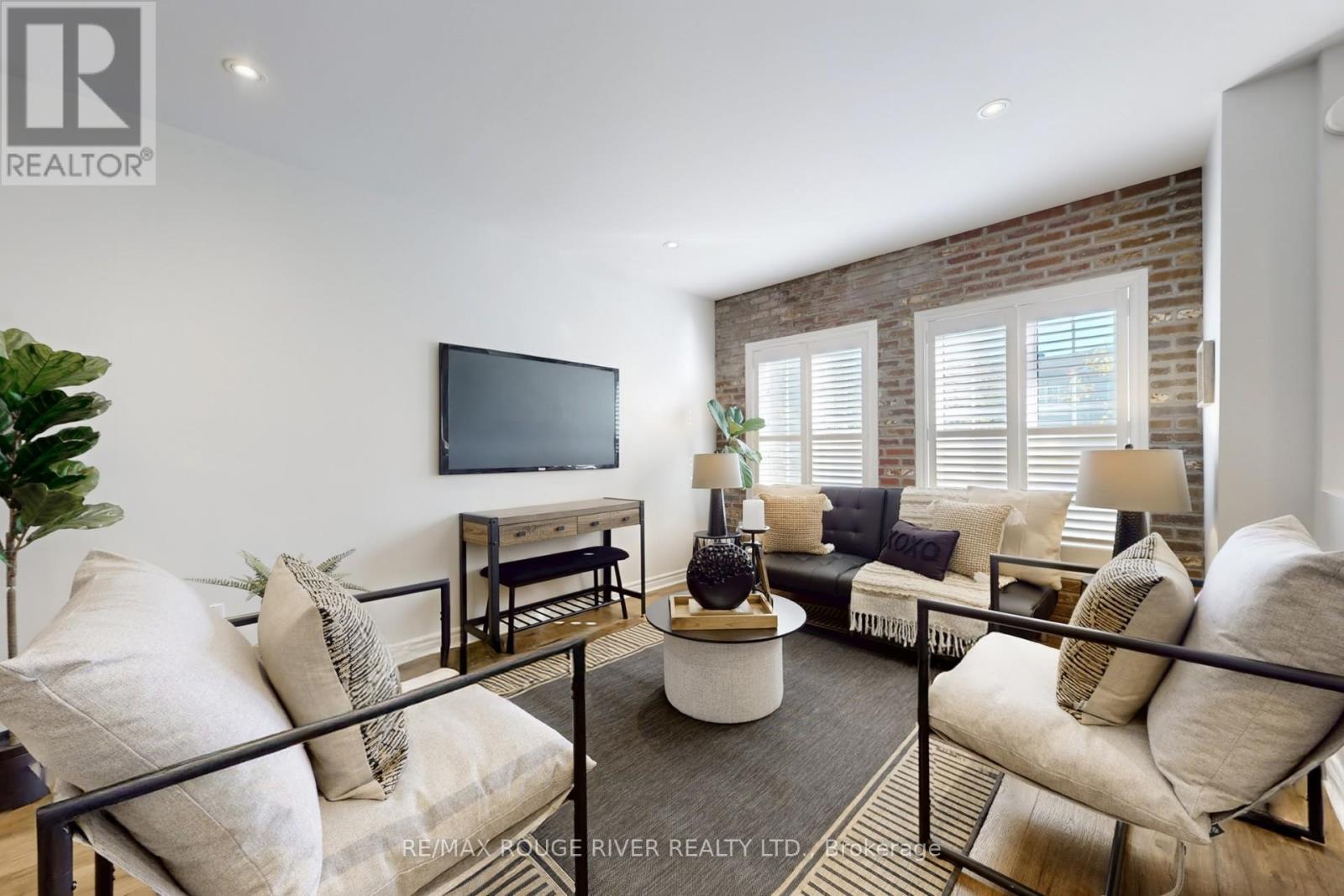 20 Rodeo Court, Toronto, Ontario  M2M 4M3 - Photo 5 - C12448357