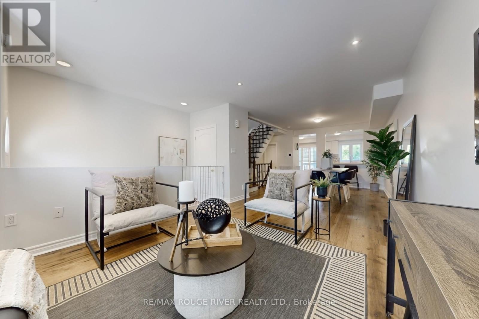 20 Rodeo Court, Toronto, Ontario  M2M 4M3 - Photo 6 - C12448357