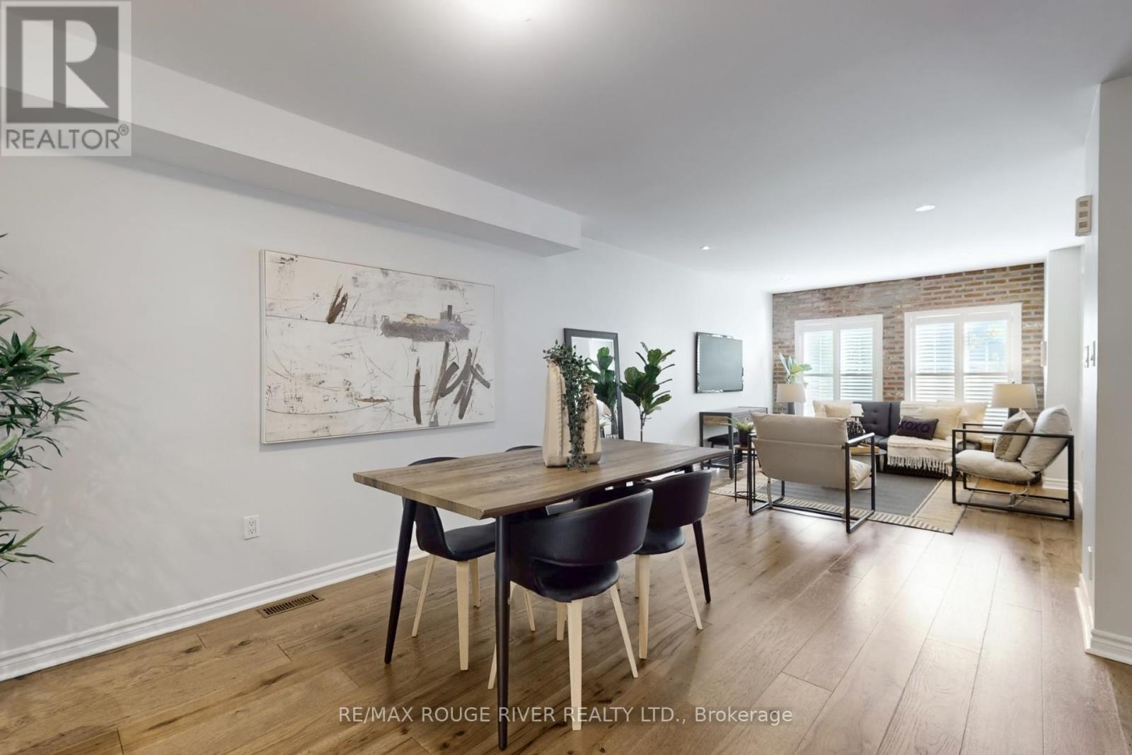 20 Rodeo Court, Toronto, Ontario  M2M 4M3 - Photo 8 - C12448357