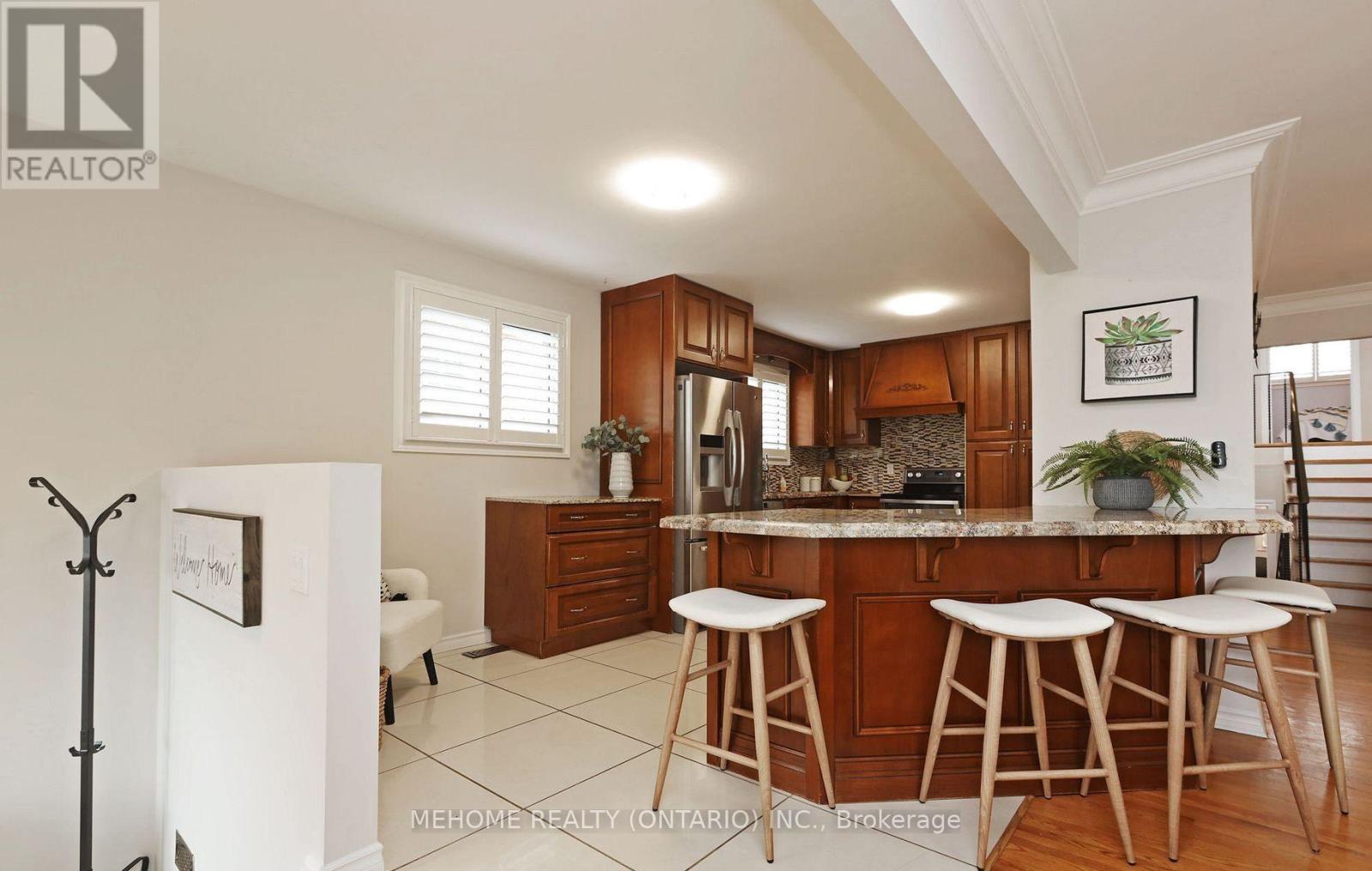 Upper - 130 Edmonton Drive, Toronto, Ontario  M2J 3X1 - Photo 6 - C12448370