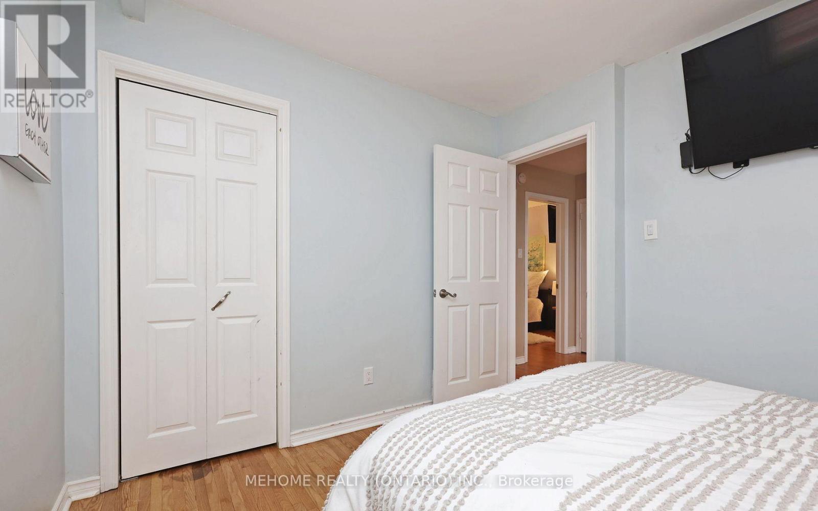 Upper - 130 Edmonton Drive, Toronto, Ontario  M2J 3X1 - Photo 9 - C12448370
