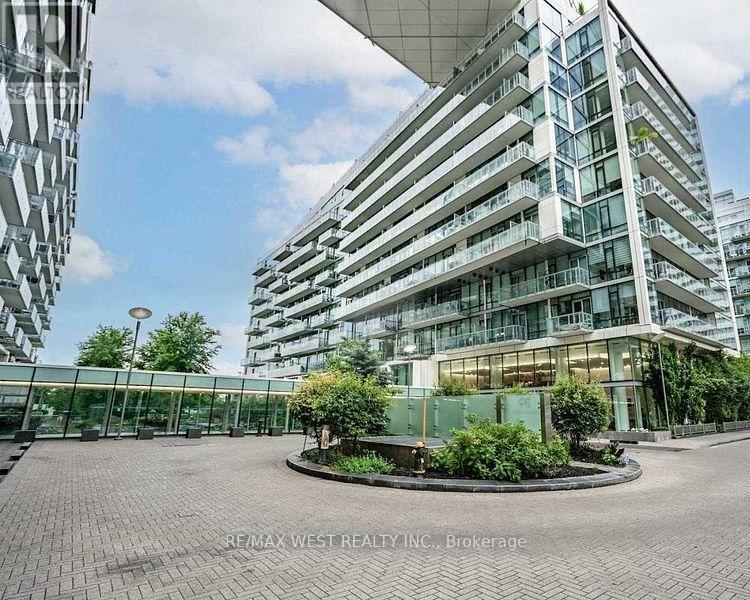 310 - 39 QUEENS QUAY E, Toronto, Ontario