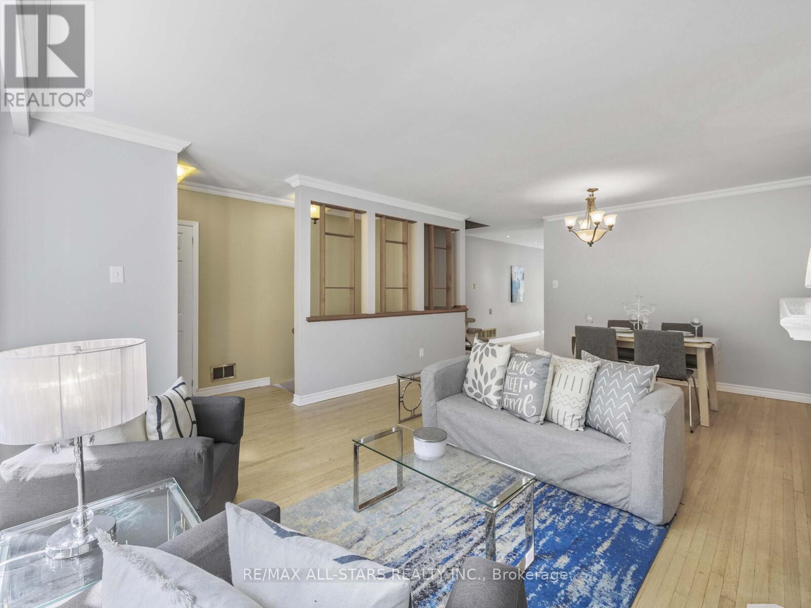 220 Catalina Drive, Toronto (Guildwood), Ontario  M1E 1B7 - Photo 11 - E12448355