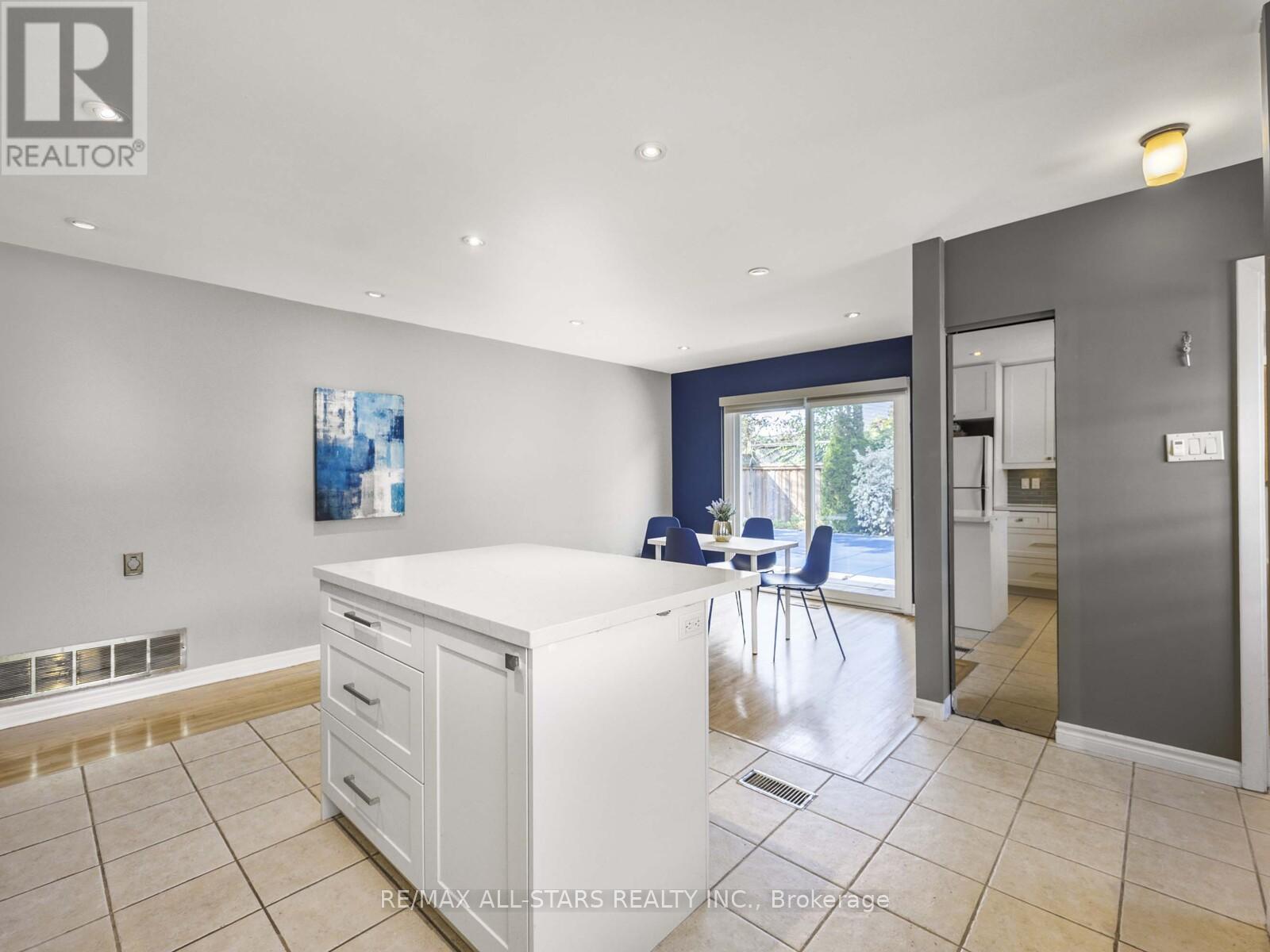 220 Catalina Drive, Toronto (Guildwood), Ontario  M1E 1B7 - Photo 20 - E12448355