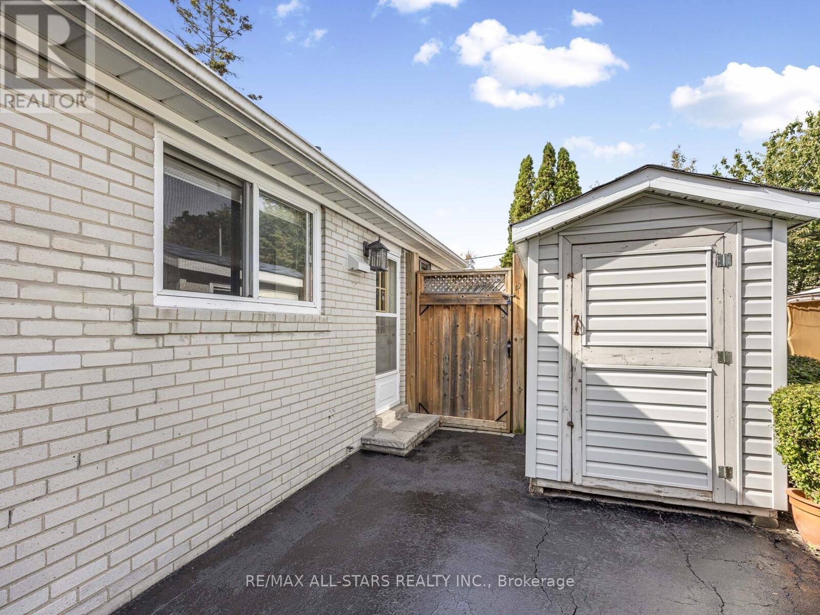 220 Catalina Drive, Toronto (Guildwood), Ontario  M1E 1B7 - Photo 32 - E12448355