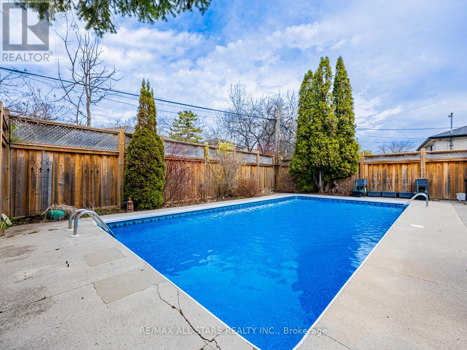 220 Catalina Drive, Toronto (Guildwood), Ontario  M1E 1B7 - Photo 34 - E12448355