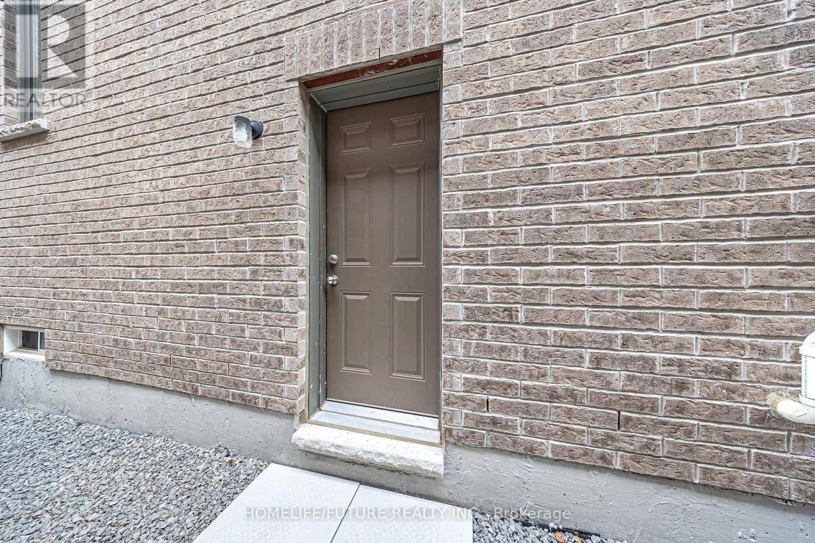 57 Priory Drive, Whitby, Ontario  L1P 0L2 - Photo 5 - E12448373