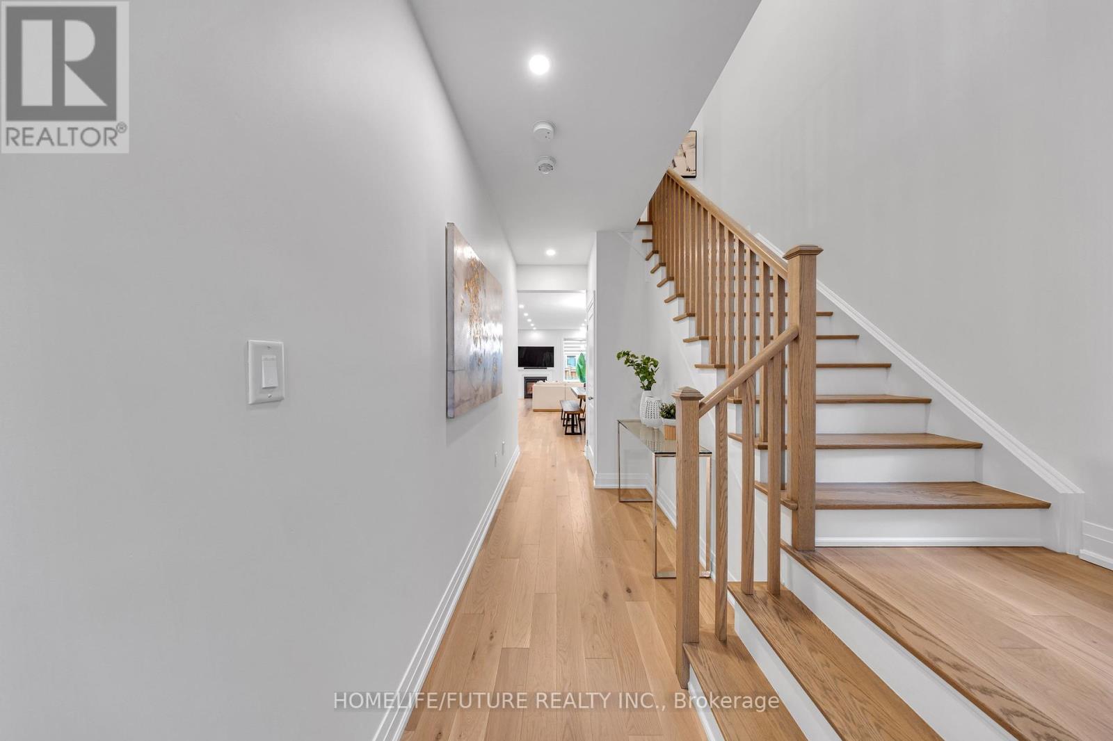 57 Priory Drive, Whitby, Ontario  L1P 0L2 - Photo 8 - E12448373