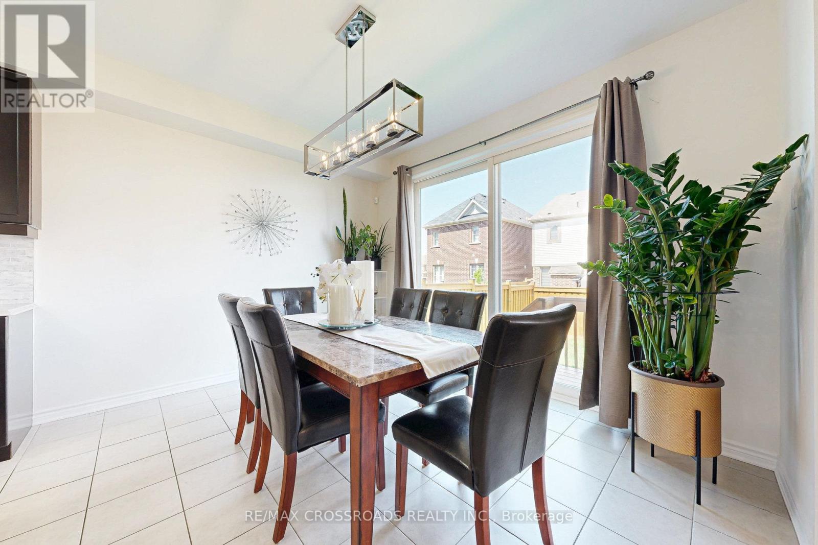 15 Littlebeck Crescent, Whitby, Ontario  L1P 0G3 - Photo 11 - E12448379