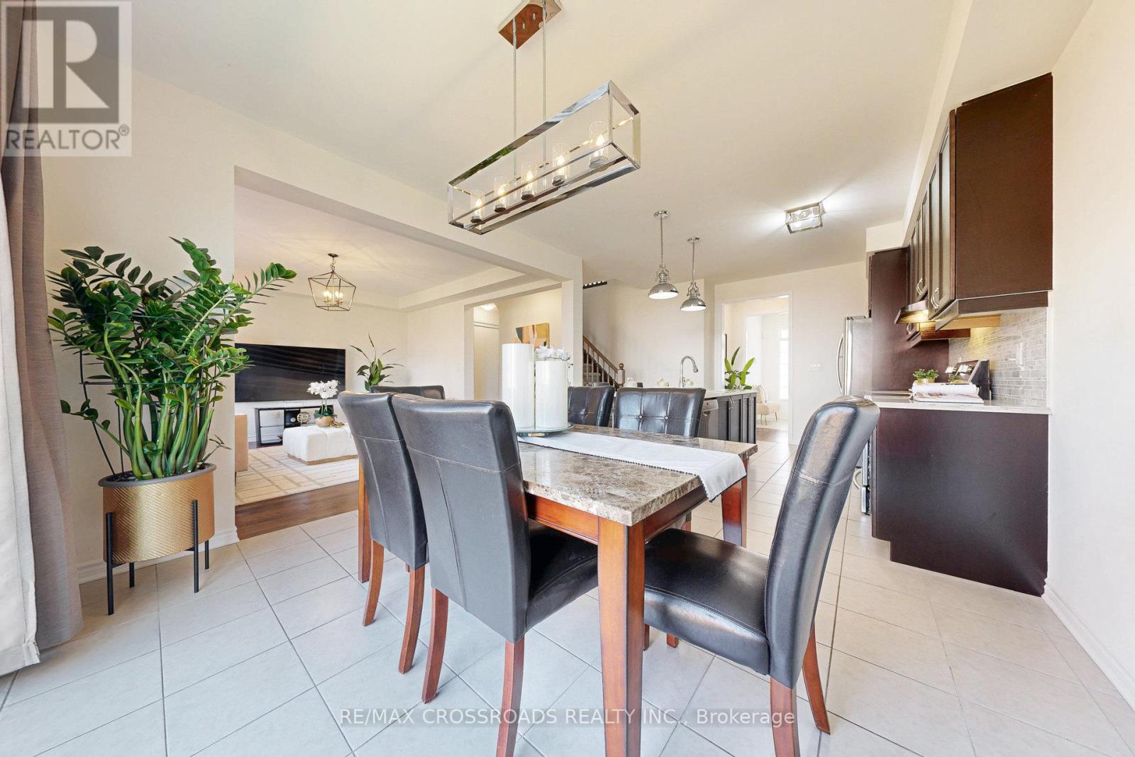 15 Littlebeck Crescent, Whitby, Ontario  L1P 0G3 - Photo 13 - E12448379