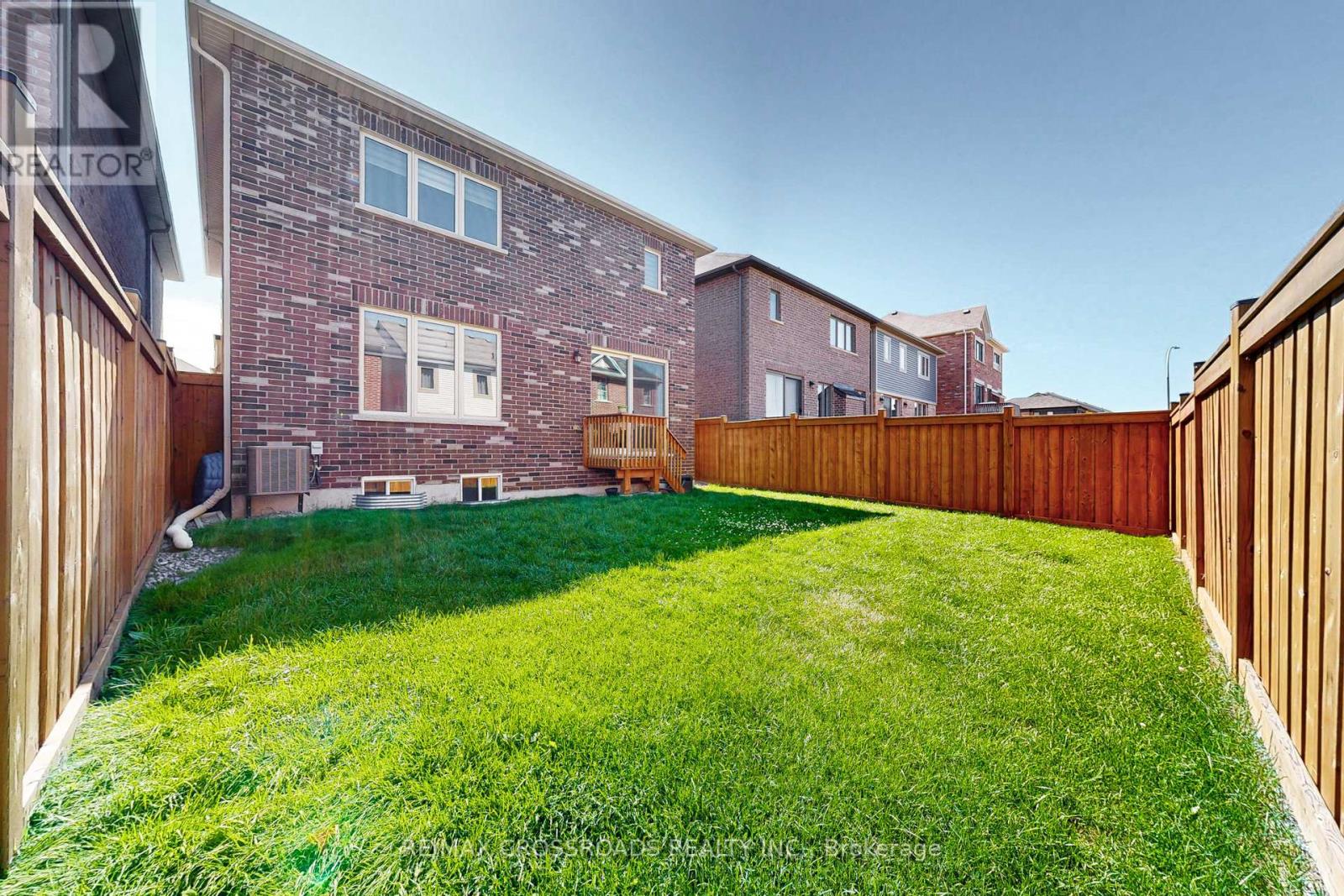 15 Littlebeck Crescent, Whitby, Ontario  L1P 0G3 - Photo 36 - E12448379