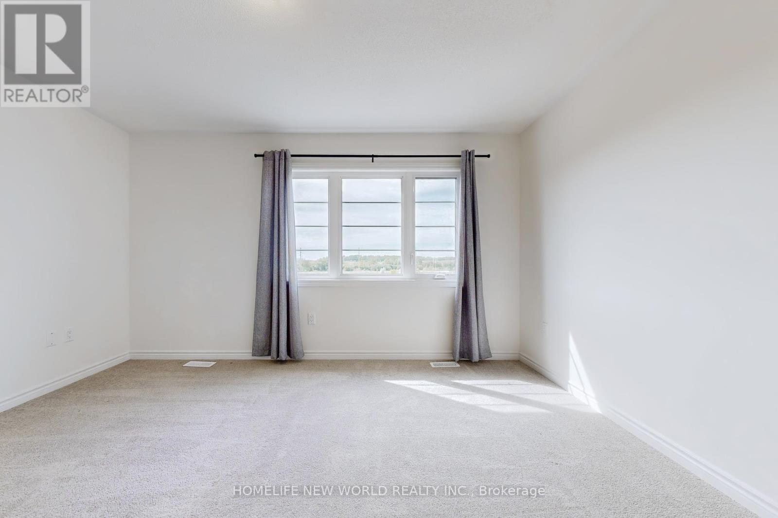 18 Velvet Drive, Whitby, Ontario  L1P 0P6 - Photo 17 - E12448387