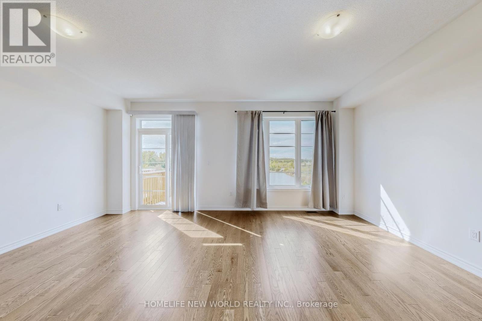 18 Velvet Drive, Whitby, Ontario  L1P 0P6 - Photo 3 - E12448387