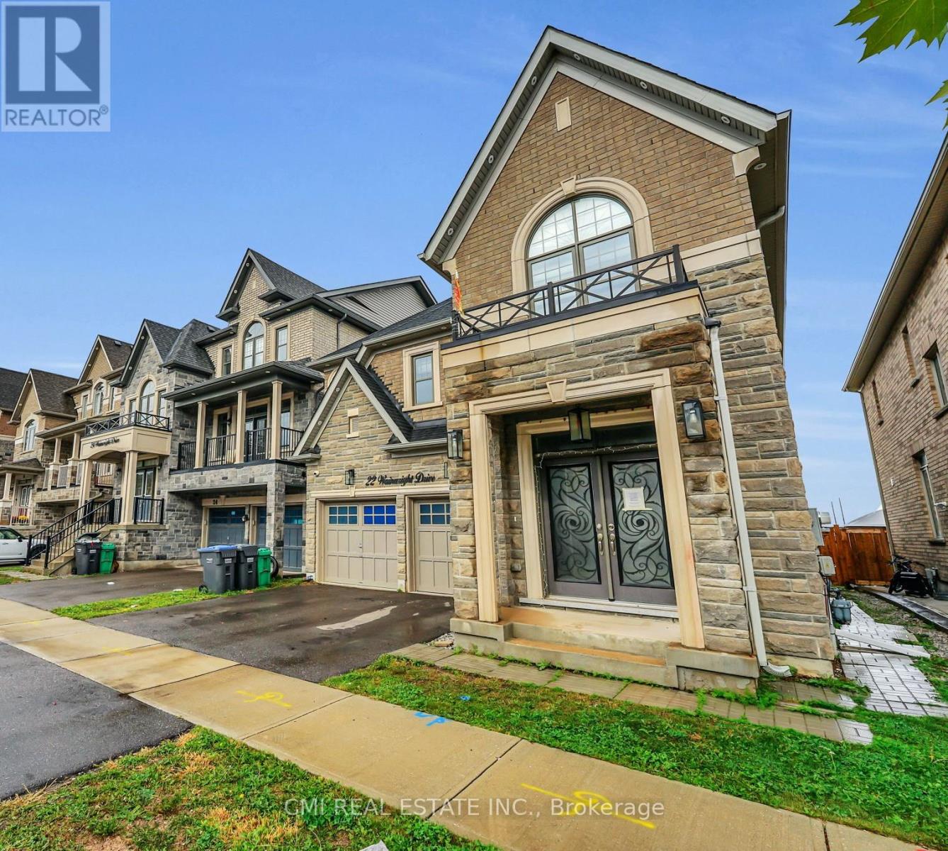 22 Wainwright Drive, Brampton (Northwest Brampton), Ontario  L7A 4Y5 - Photo 1 - W12448366