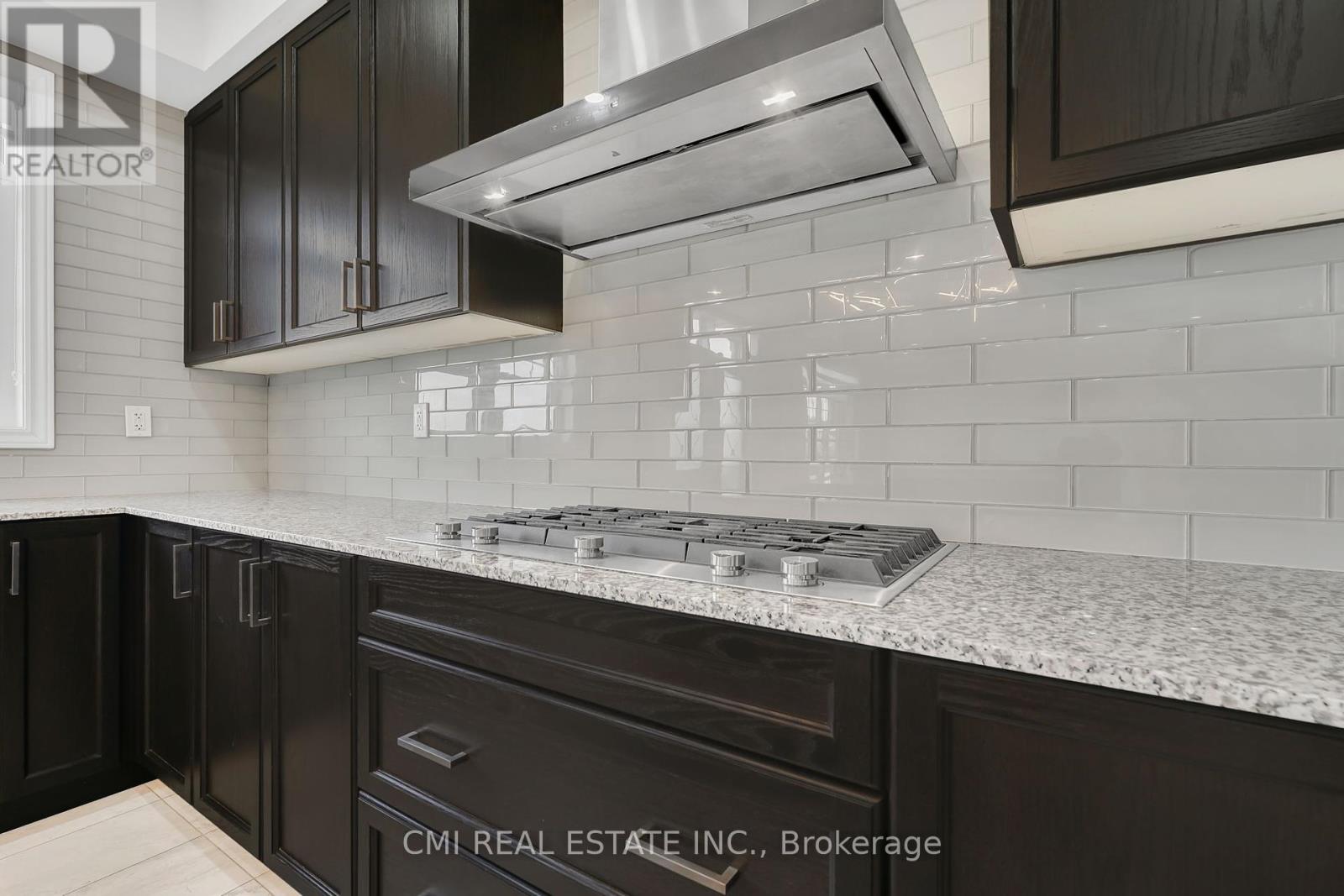 22 Wainwright Drive, Brampton (Northwest Brampton), Ontario  L7A 4Y5 - Photo 14 - W12448366