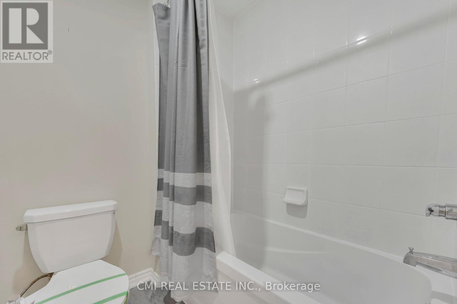 22 Wainwright Drive, Brampton (Northwest Brampton), Ontario  L7A 4Y5 - Photo 44 - W12448366