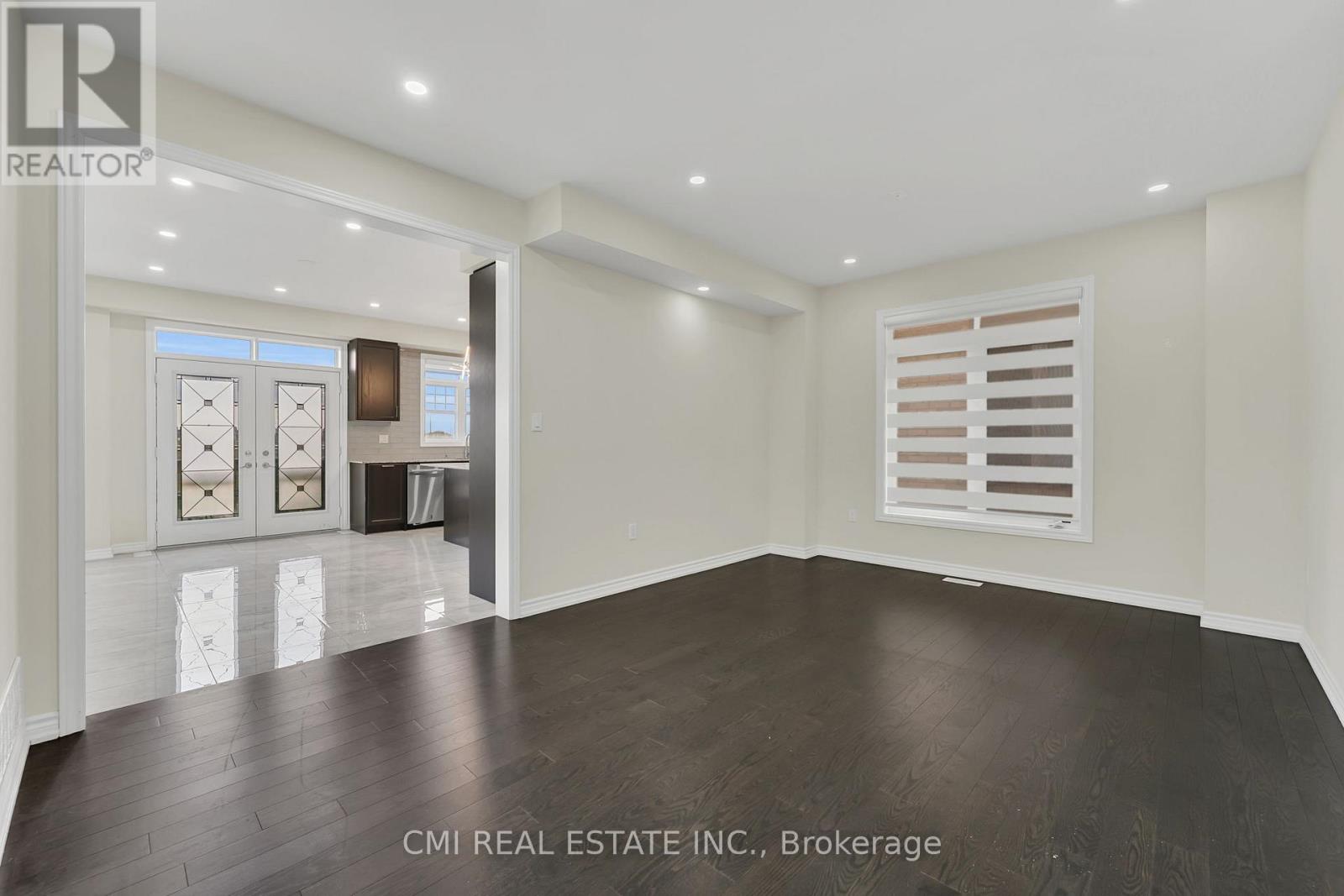 22 Wainwright Drive, Brampton (Northwest Brampton), Ontario  L7A 4Y5 - Photo 9 - W12448366