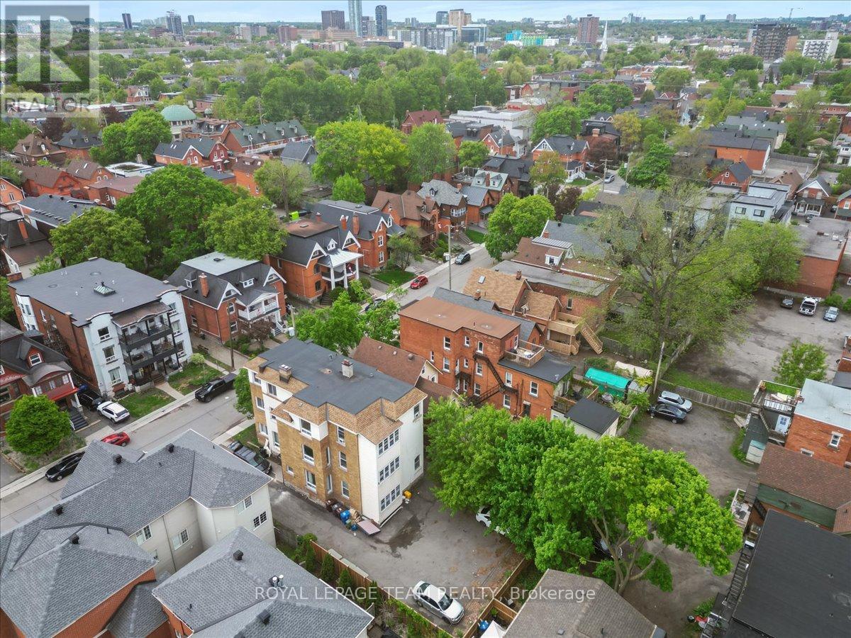 479 Cooper Street, Ottawa, Ontario  K1R 5H8 - Photo 19 - X12448398