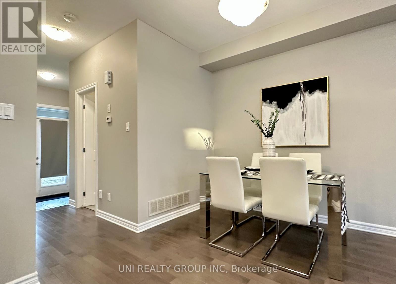 2468 Waterlilly Way, Ottawa, Ontario  K2J 6M3 - Photo 7 - X12448413