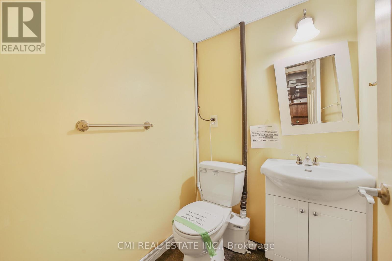 1 Jeffery Drive, Mulmur, Ontario  L0N 1M0 - Photo 26 - X12448358