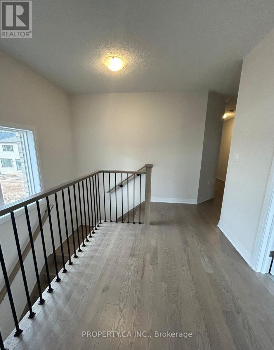28 Gibson Drive, Erin, Ontario  N0B 1T0 - Photo 3 - X12448363