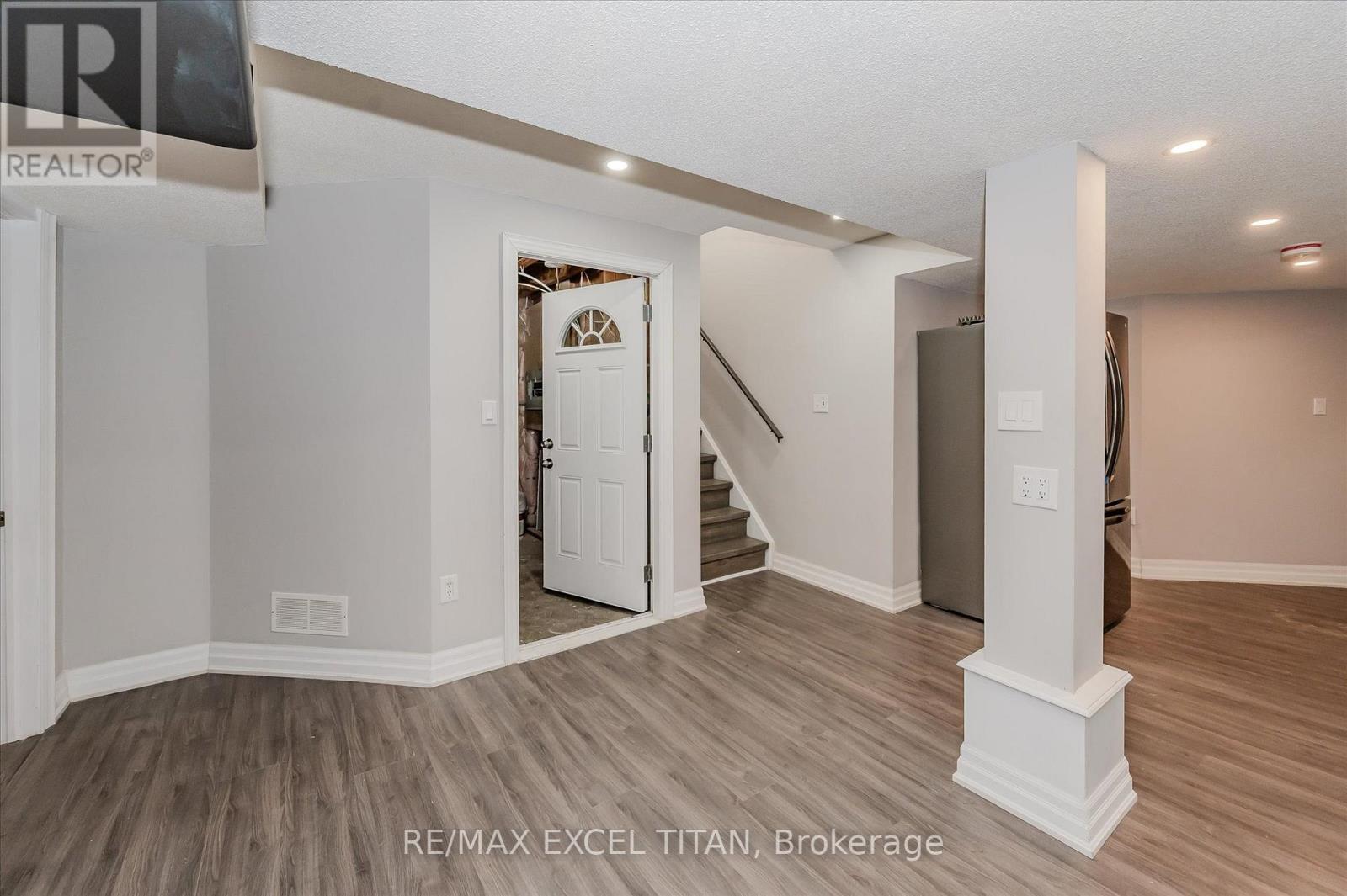 Basement - 498 Thomas Slee Drive, Kitchener, Ontario  N2P 2Y1 - Photo 14 - X12448368