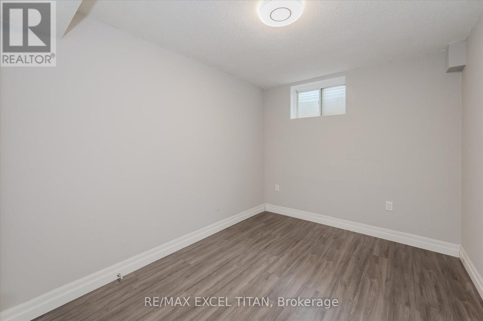 Basement - 498 Thomas Slee Drive, Kitchener, Ontario  N2P 2Y1 - Photo 23 - X12448368