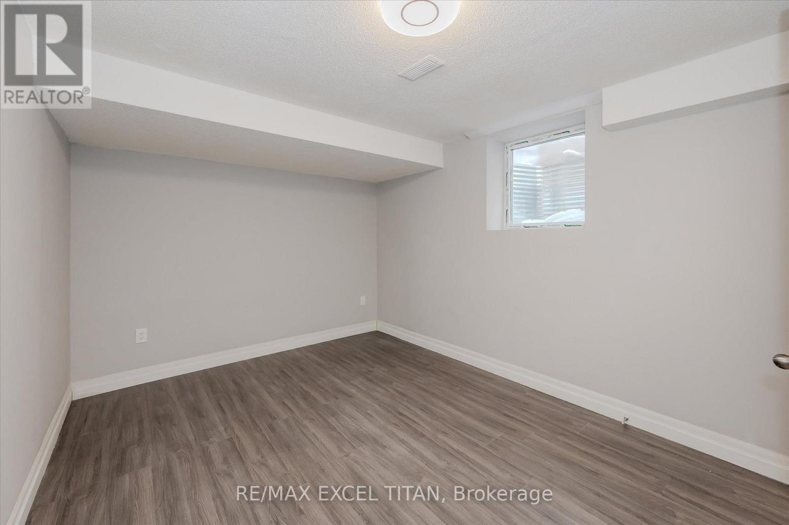 Basement - 498 Thomas Slee Drive, Kitchener, Ontario  N2P 2Y1 - Photo 9 - X12448368