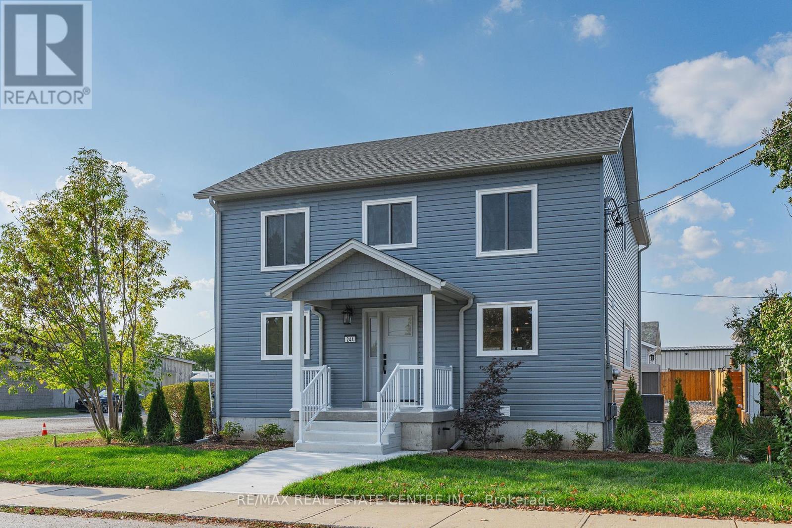 A - 24 Mcrae Street, North Dumfries, Ontario  N0B 1E0 - Photo 3 - X12448388