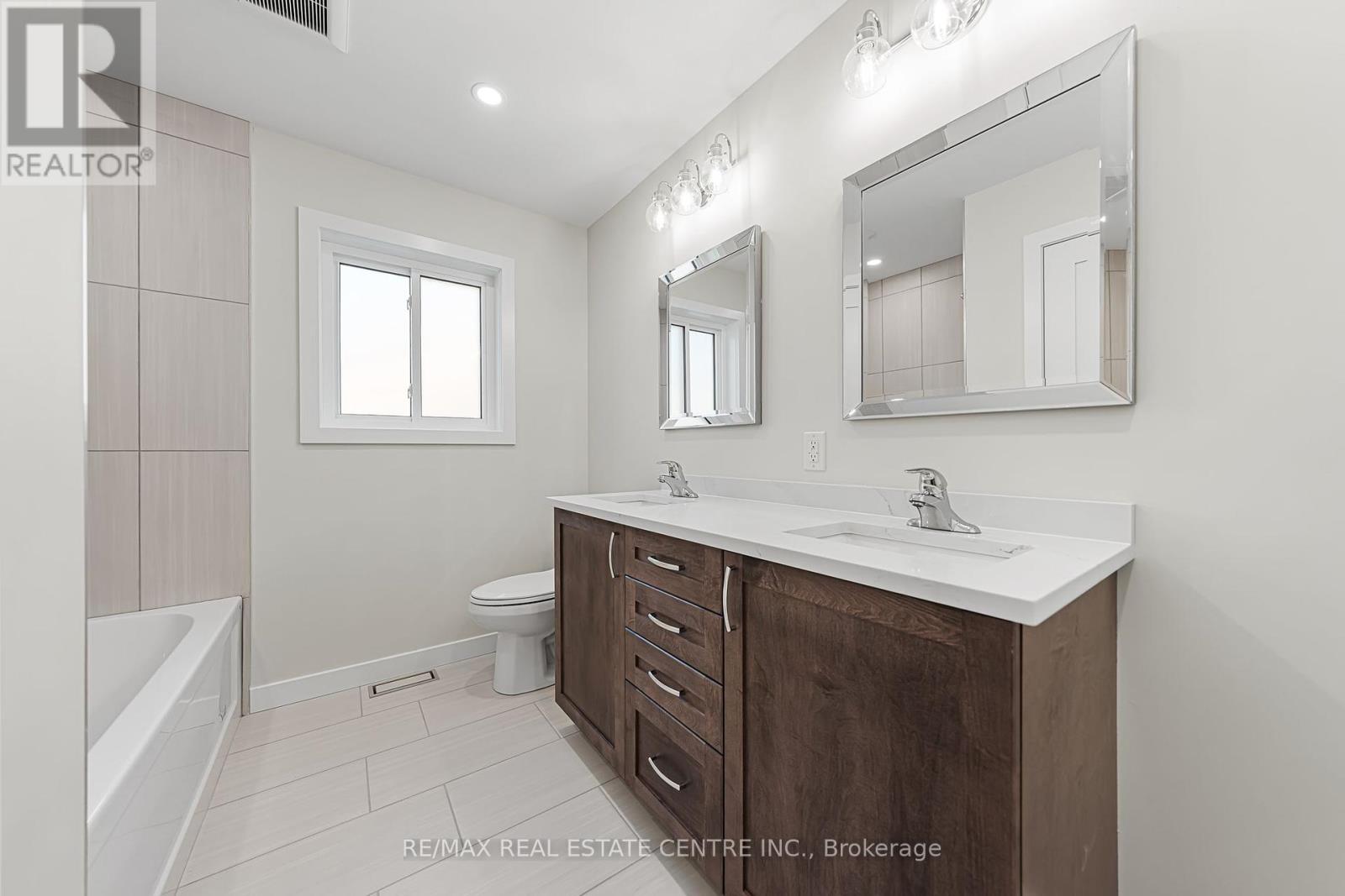 A - 24 Mcrae Street, North Dumfries, Ontario  N0B 1E0 - Photo 38 - X12448388