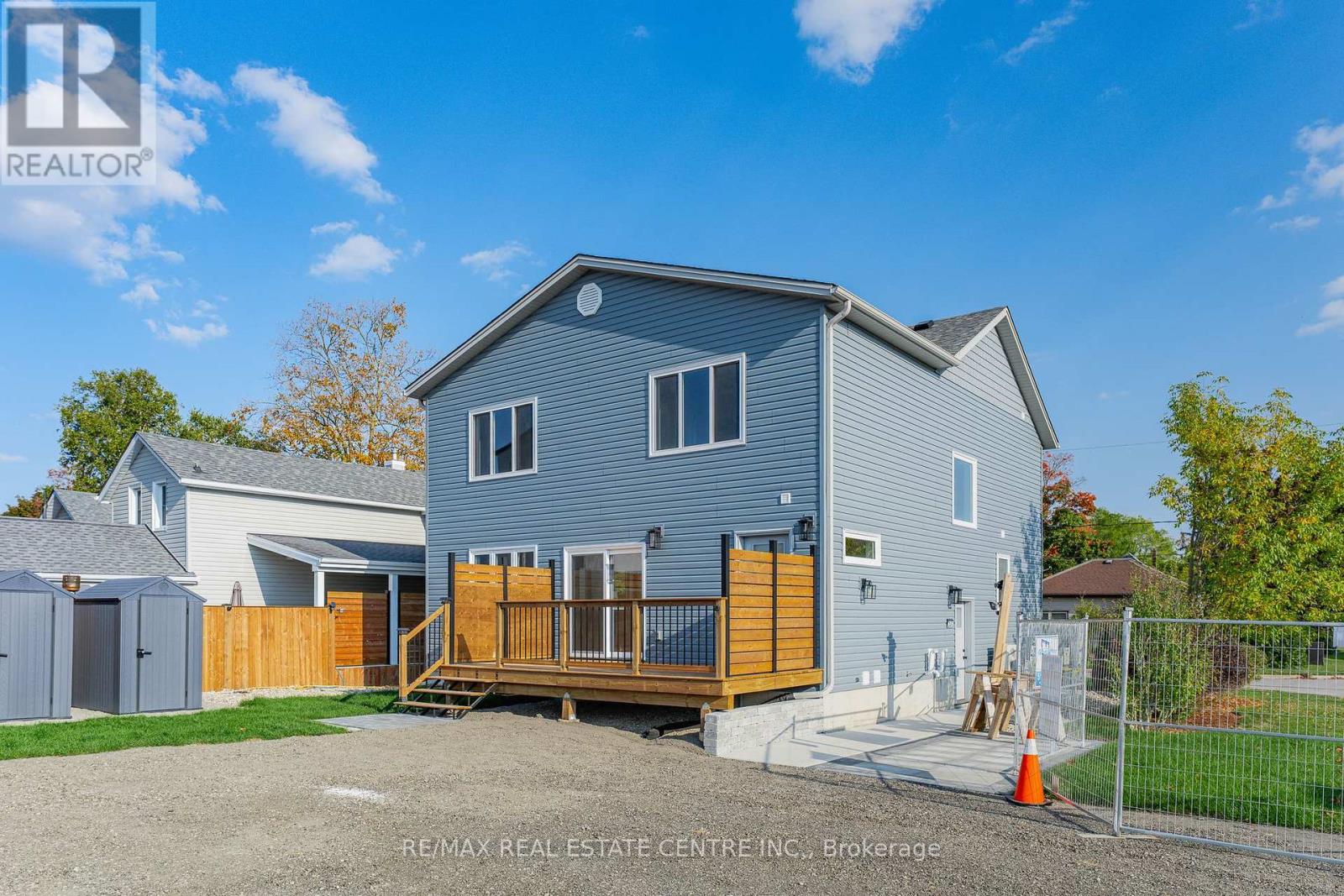 A - 24 Mcrae Street, North Dumfries, Ontario  N0B 1E0 - Photo 41 - X12448388