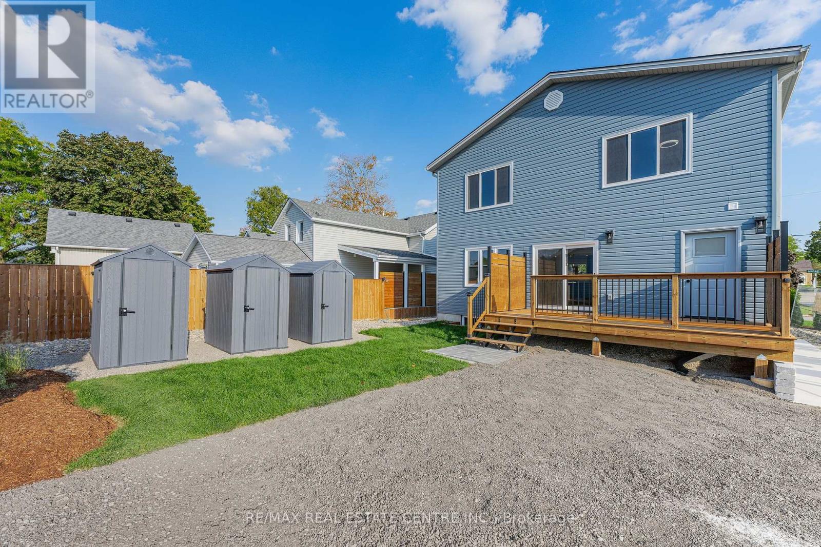 A - 24 Mcrae Street, North Dumfries, Ontario  N0B 1E0 - Photo 42 - X12448388