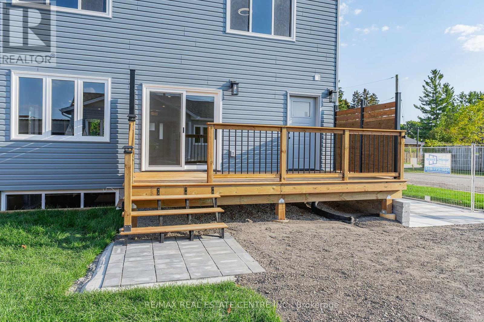 A - 24 Mcrae Street, North Dumfries, Ontario  N0B 1E0 - Photo 44 - X12448388