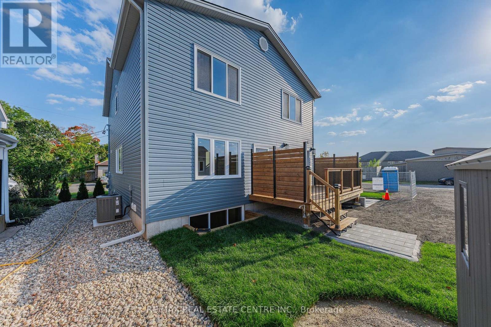 A - 24 Mcrae Street, North Dumfries, Ontario  N0B 1E0 - Photo 48 - X12448388