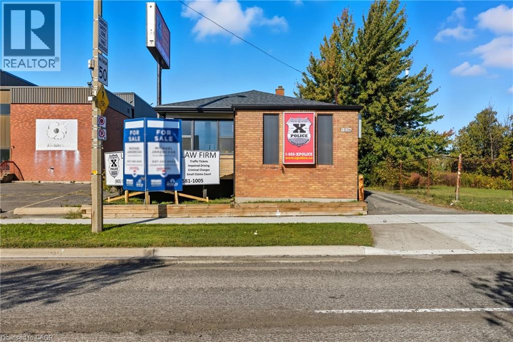 1036 Upper Wentworth Street, Hamilton, Ontario  L9A 4V9 - Photo 3 - 40776991