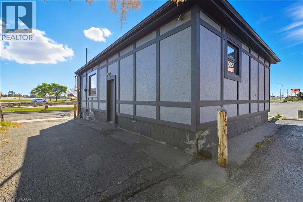 1036 Upper Wentworth Street, Hamilton, Ontario  L9A 4V9 - Photo 6 - 40776991
