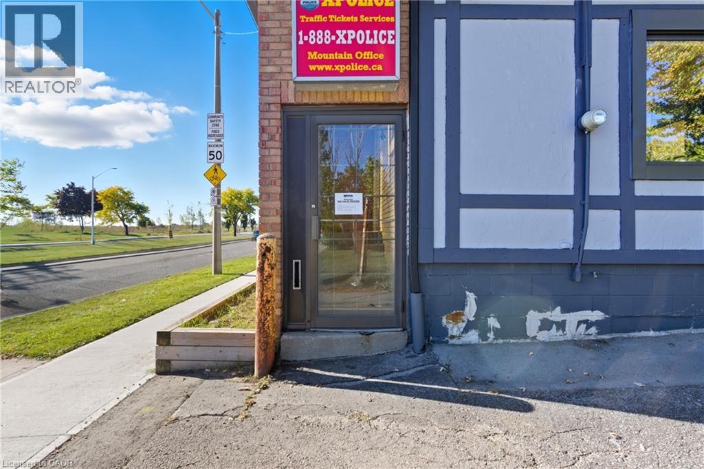 1036 Upper Wentworth Street, Hamilton, Ontario  L9A 4V9 - Photo 7 - 40776991