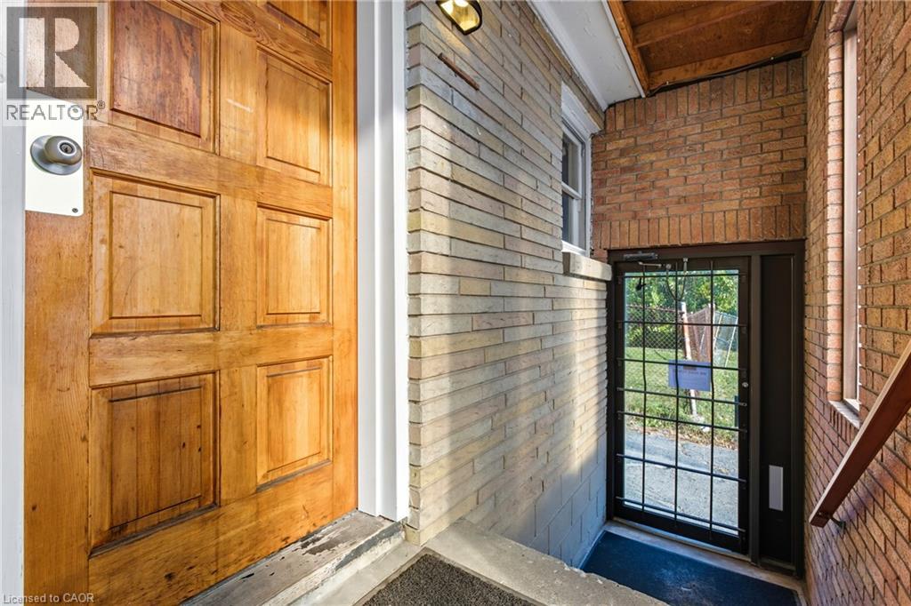 1036 Upper Wentworth Street, Hamilton, Ontario  L9A 4V9 - Photo 8 - 40776991