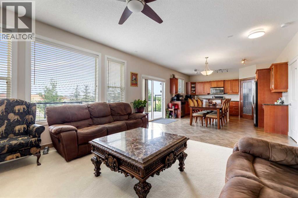 152 Willowmere Way, Chestermere, Alberta  T1X 0E2 - Photo 11 - A2258456