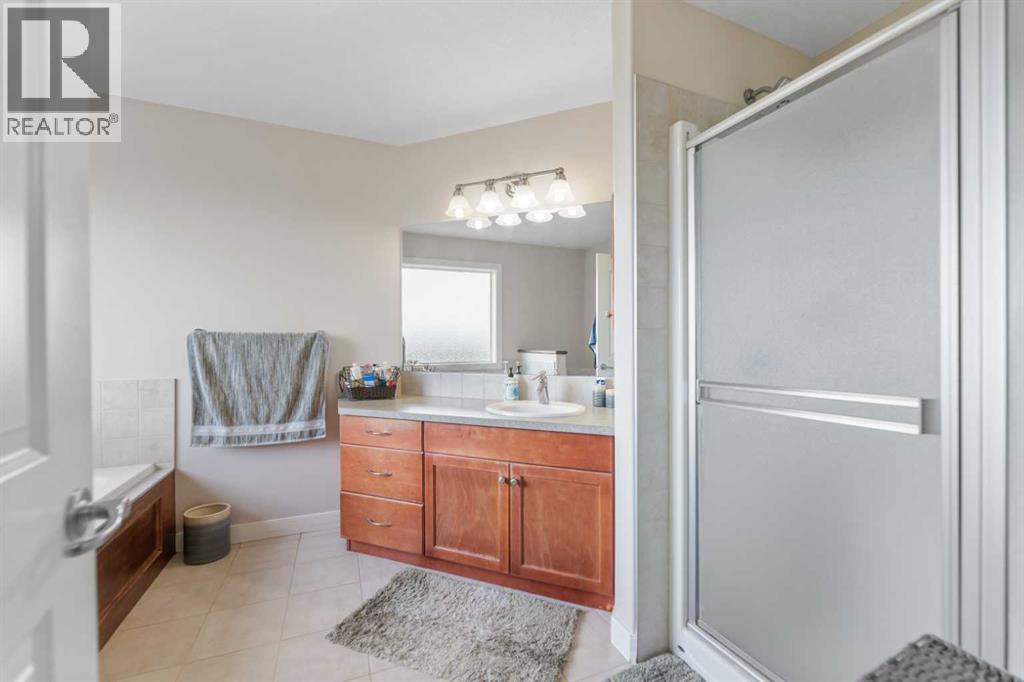 152 Willowmere Way, Chestermere, Alberta  T1X 0E2 - Photo 33 - A2258456