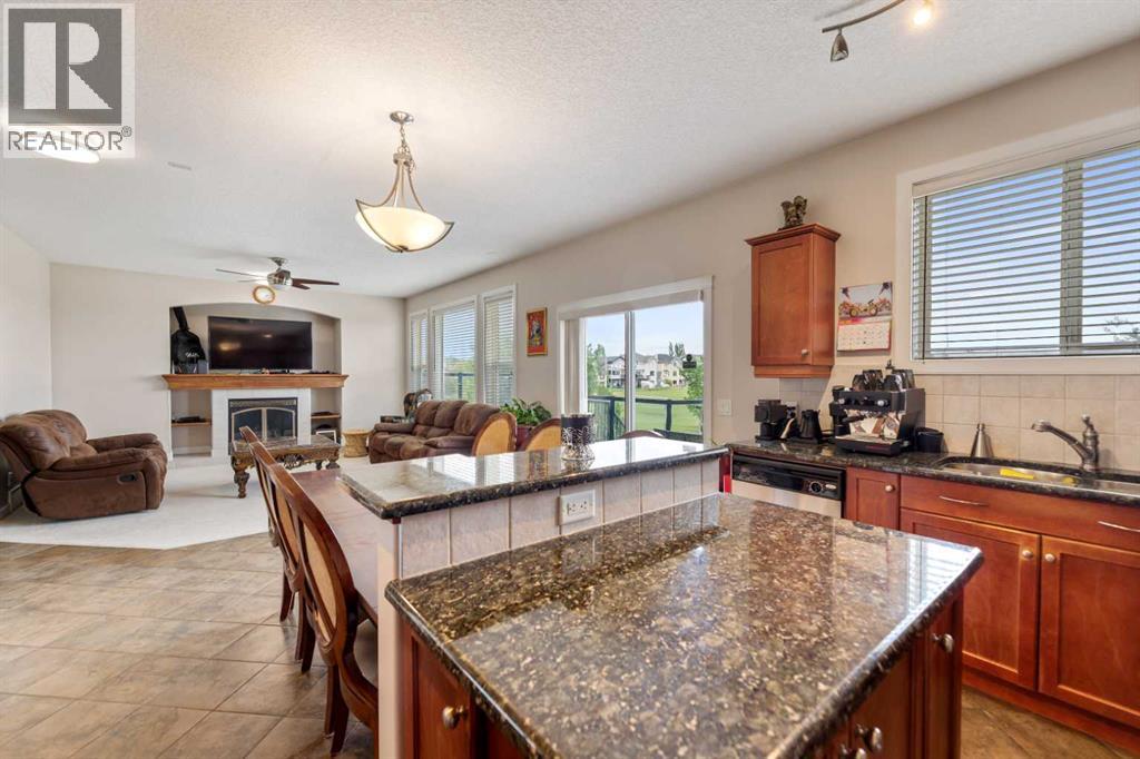 152 Willowmere Way, Chestermere, Alberta  T1X 0E2 - Photo 15 - A2258456