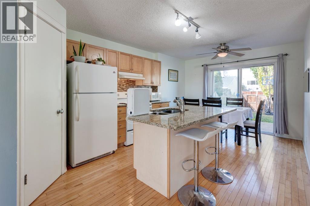 244 Prestwick Avenue Se, Calgary, Alberta  T2Z 3X3 - Photo 10 - A2260003