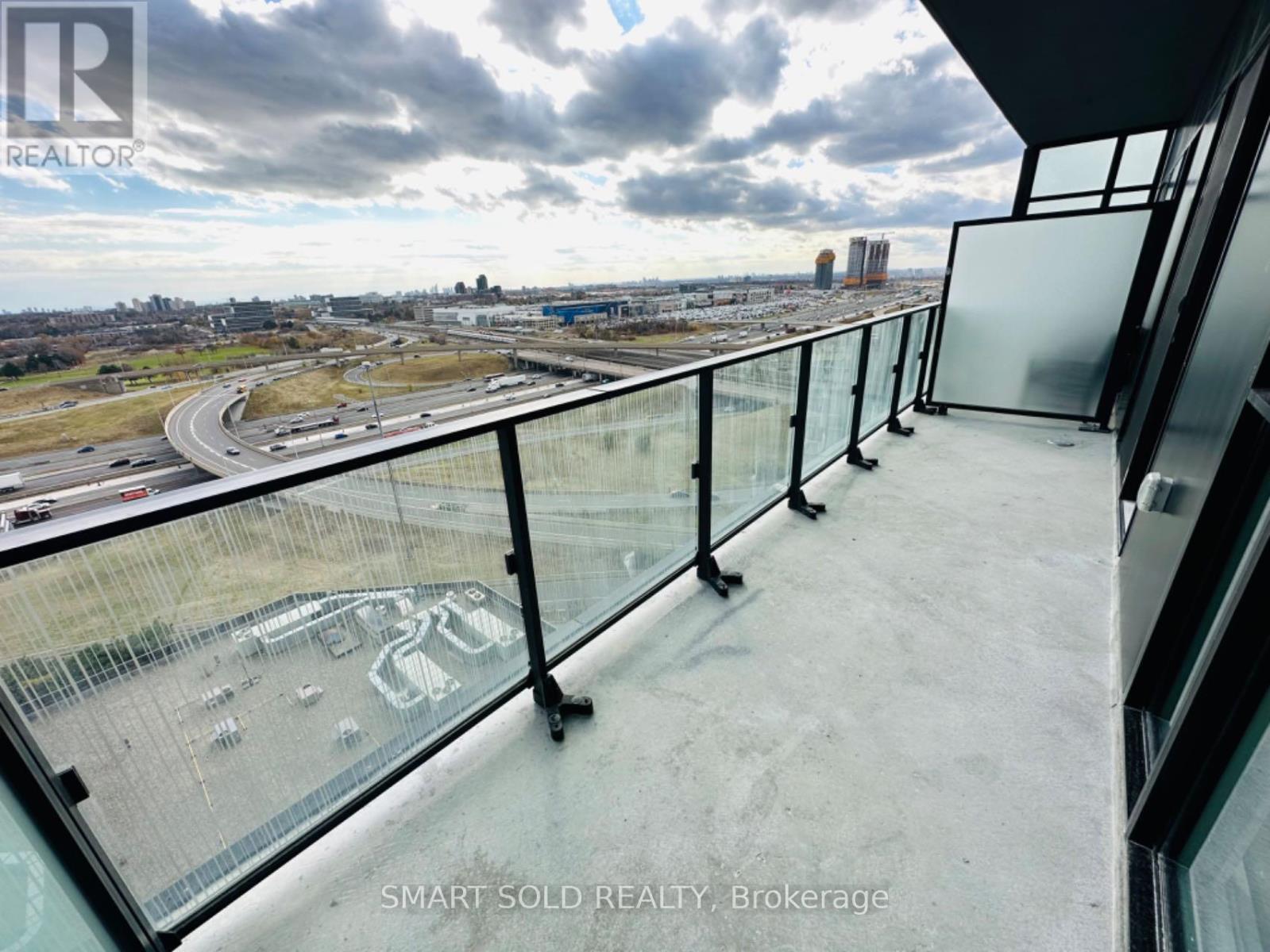 1608 - 8 Tippett Road, Toronto, Ontario  M3H 0E7 - Photo 11 - C12448396