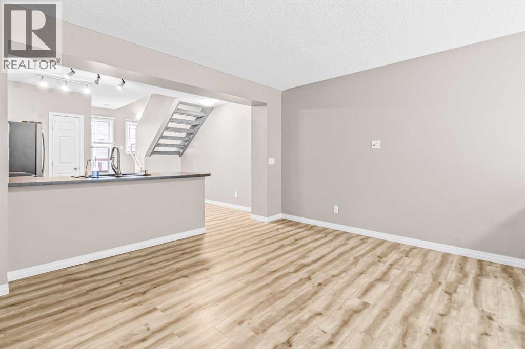 3232 New Brighton Gardens Se, Calgary, Alberta  T2Z 0A3 - Photo 8 - A2241665
