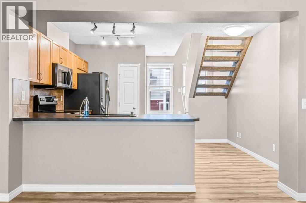 3232 New Brighton Gardens Se, Calgary, Alberta  T2Z 0A3 - Photo 9 - A2241665
